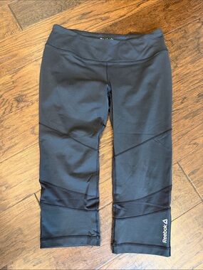 Reebok Black Women’s Capri Leggings with Mesh Insets